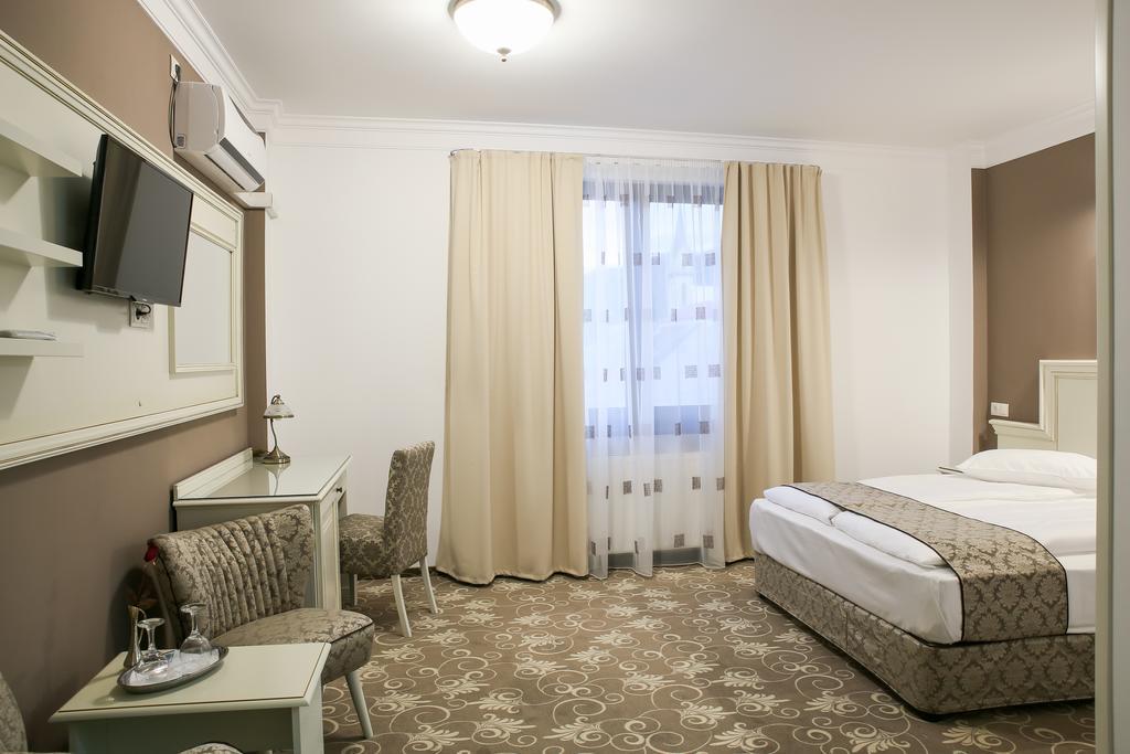 Hotel Montana Vişeu de Sus Стая снимка