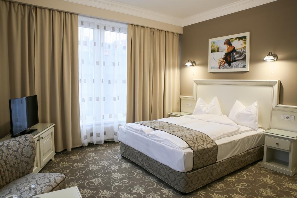 Hotel Montana Vişeu de Sus Стая снимка
