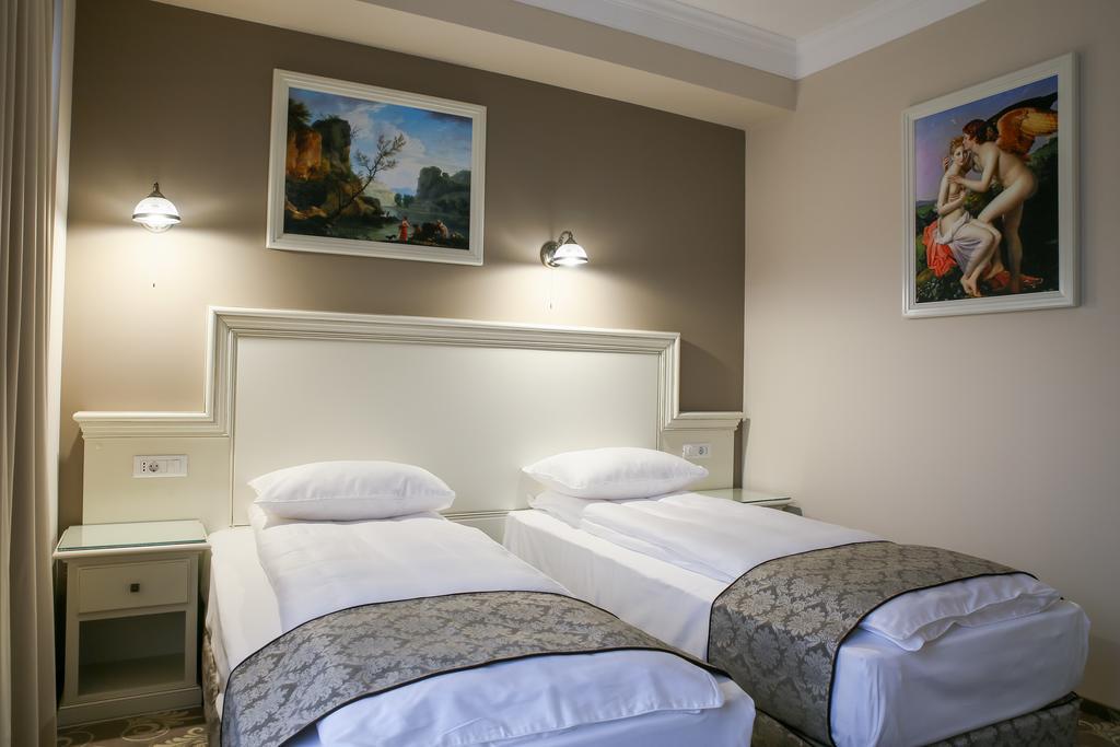 Hotel Montana Vişeu de Sus Стая снимка